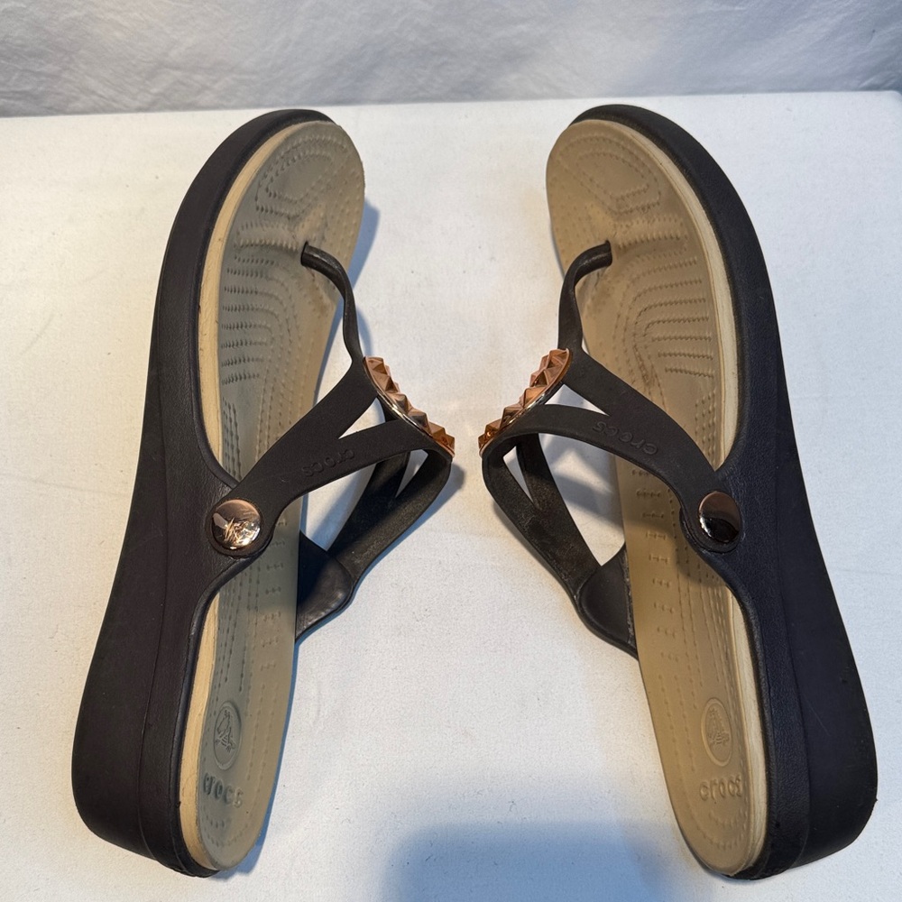 CROCS Black and Tan Women's Sandals - Picture 3 of 9